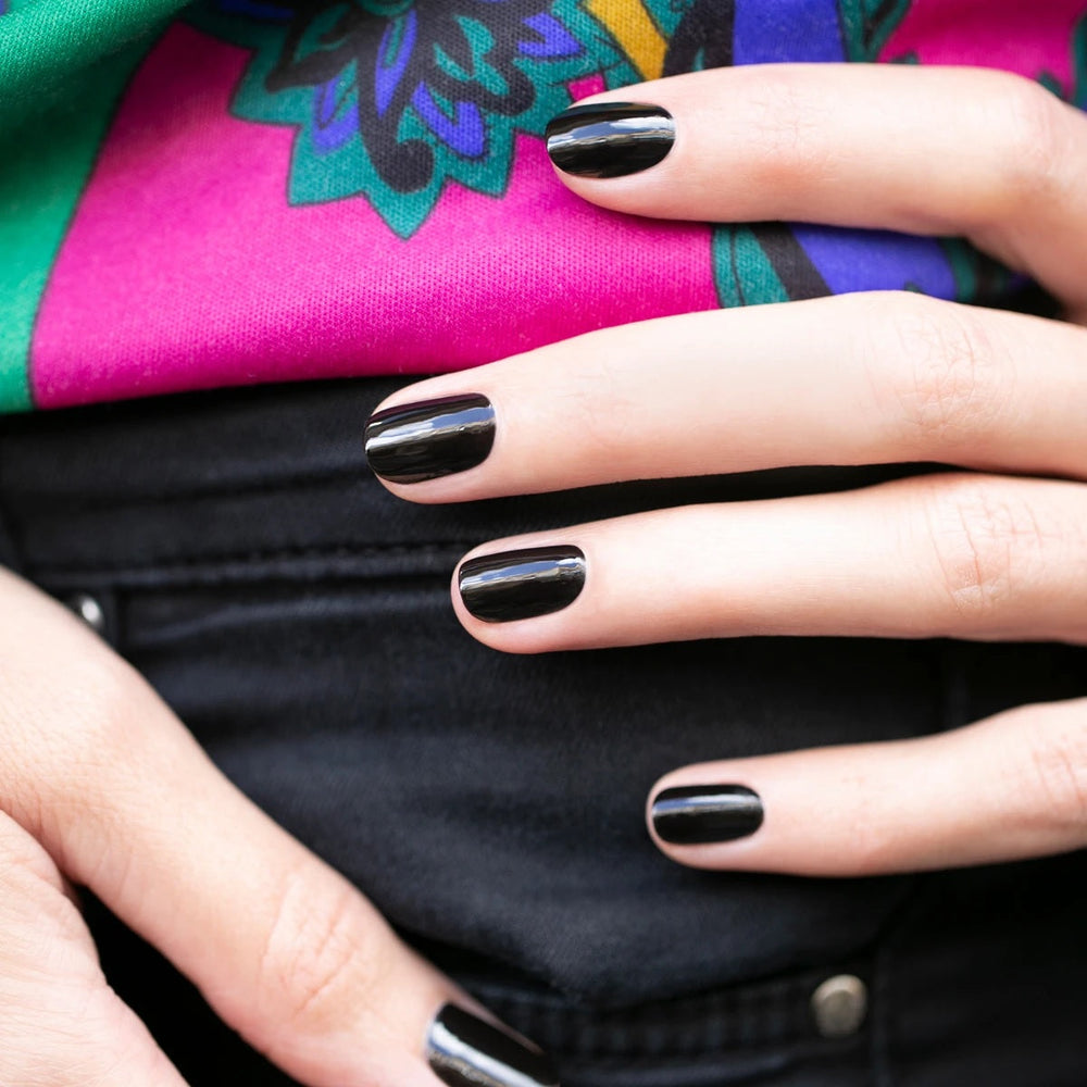 Green Nail Polish - Licorice 15ml